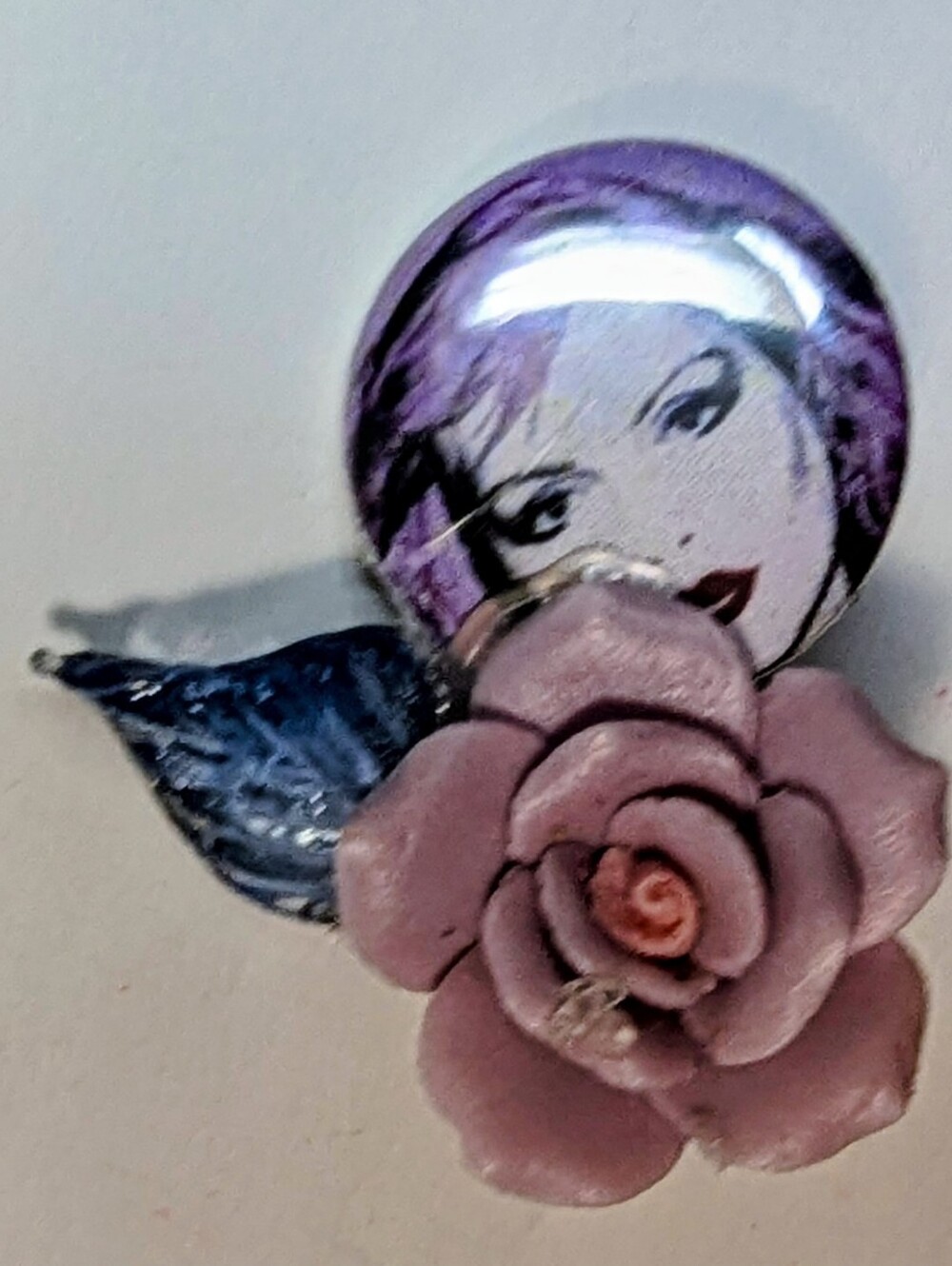 Wendy Gell brooch Blondie with flower and glass leaf.